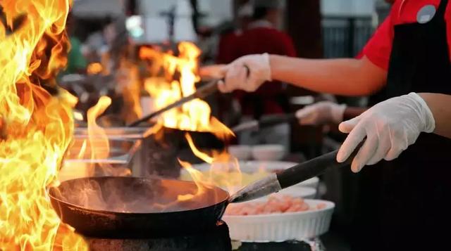 桌面扫码点餐系统多少钱？开发餐厅扫码点餐多少钱？
